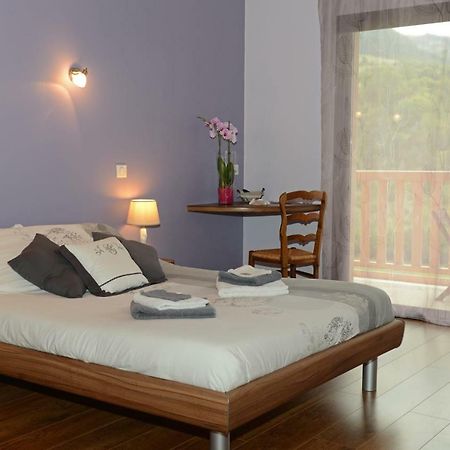 Lauz'Oustal Bed and Breakfast Montrodat Εξωτερικό φωτογραφία